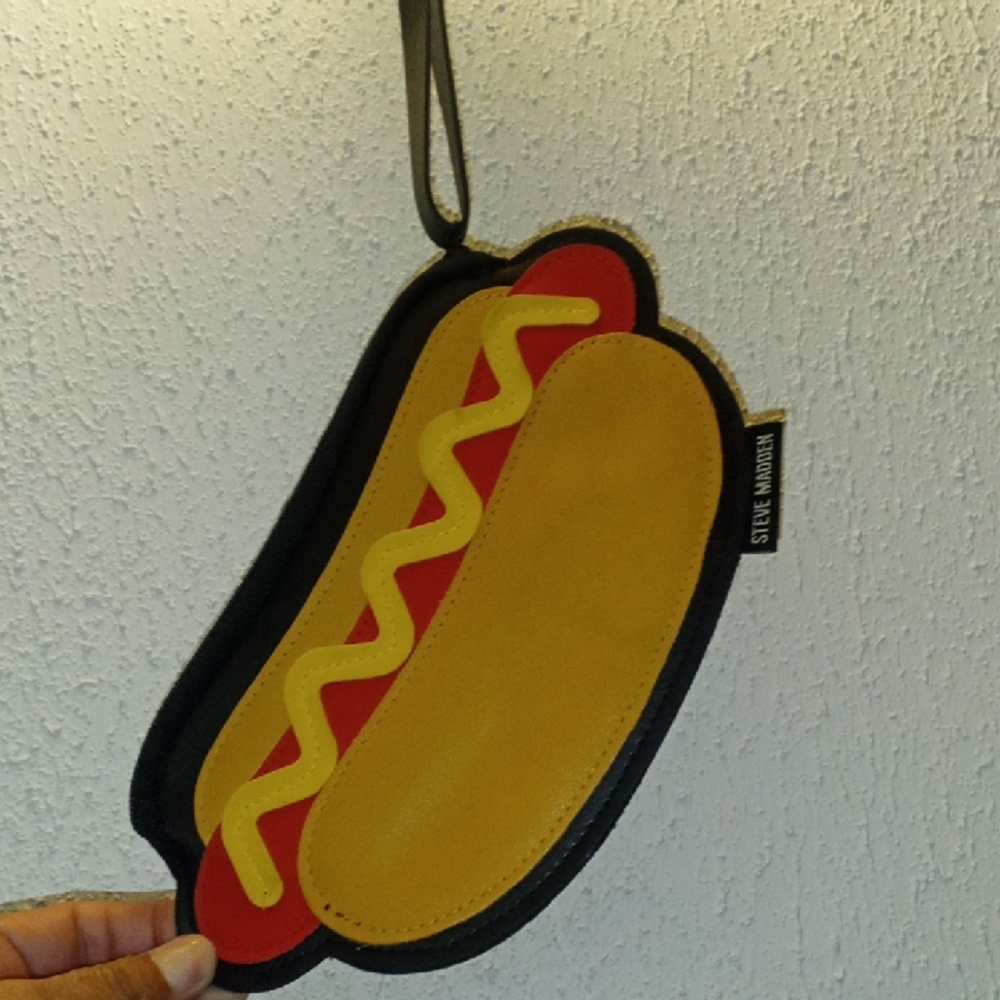 Steve Madden Hot Dog Wristlet